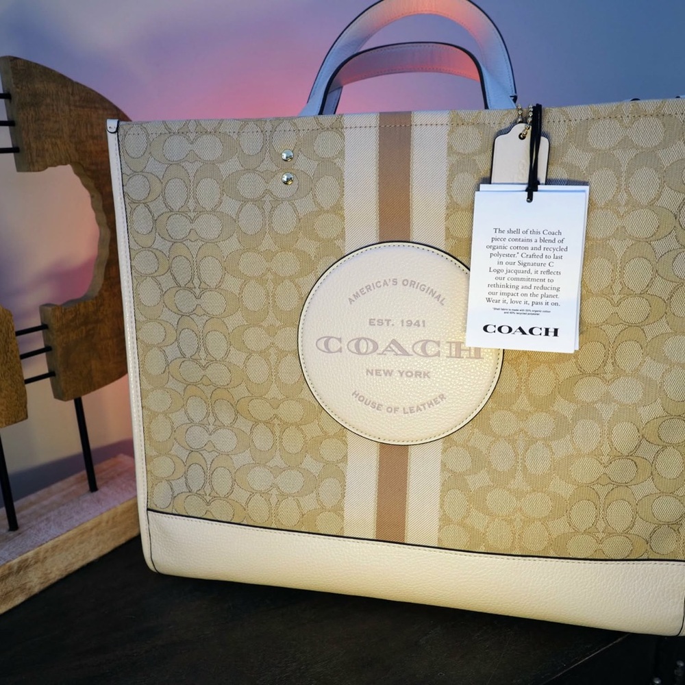 NWT Coach Dempsey Tote 40 Signature Jacquard Stripe Coach Patch C8414 - Picture 5 of 16